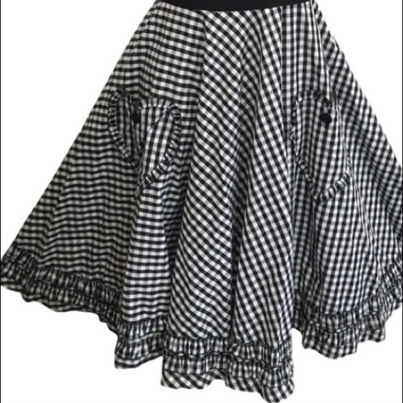 Hell Bunny Dresses & Skirts - Beautiful hell bunny dress didn’t fit me right so selling it on here